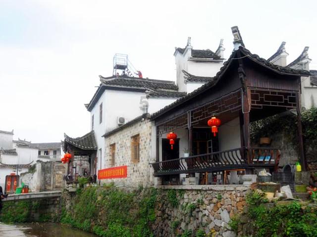 泰坦黎明